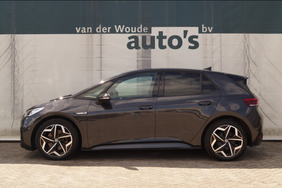 Volkswagen ID.3 First Plus 58kWh -NAVI-ECC-ACC-CAM-