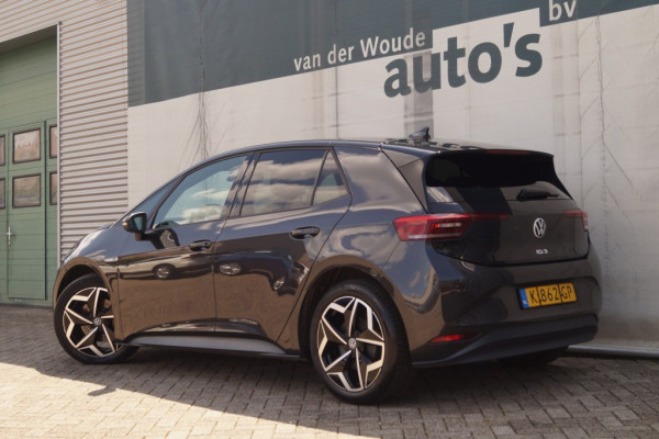 Volkswagen ID.3 First Plus 58kWh -NAVI-ECC-ACC-CAM-