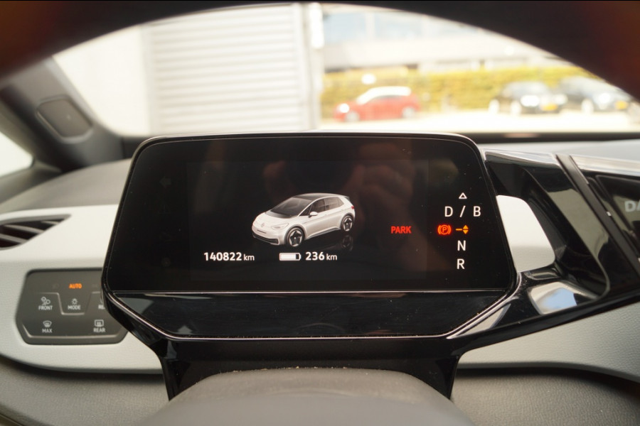 Volkswagen ID.3 First Plus 58kWh -NAVI-ECC-ACC-CAM-