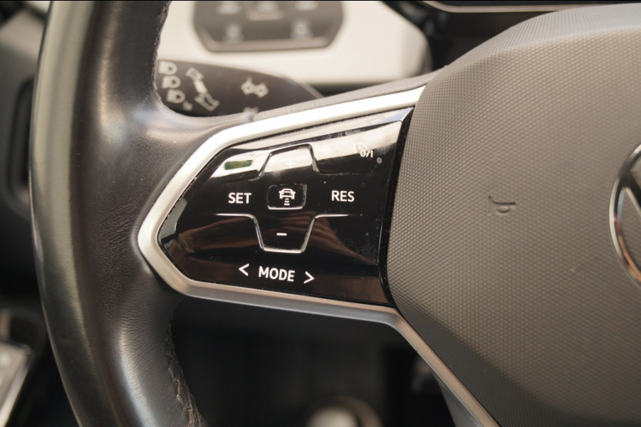 Volkswagen ID.3 First Plus 58kWh -NAVI-ECC-ACC-CAM-