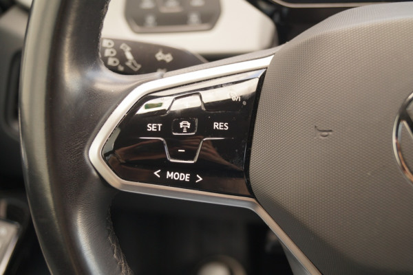 Volkswagen ID.3 First Plus 58kWh -NAVI-ECC-ACC-CAM-