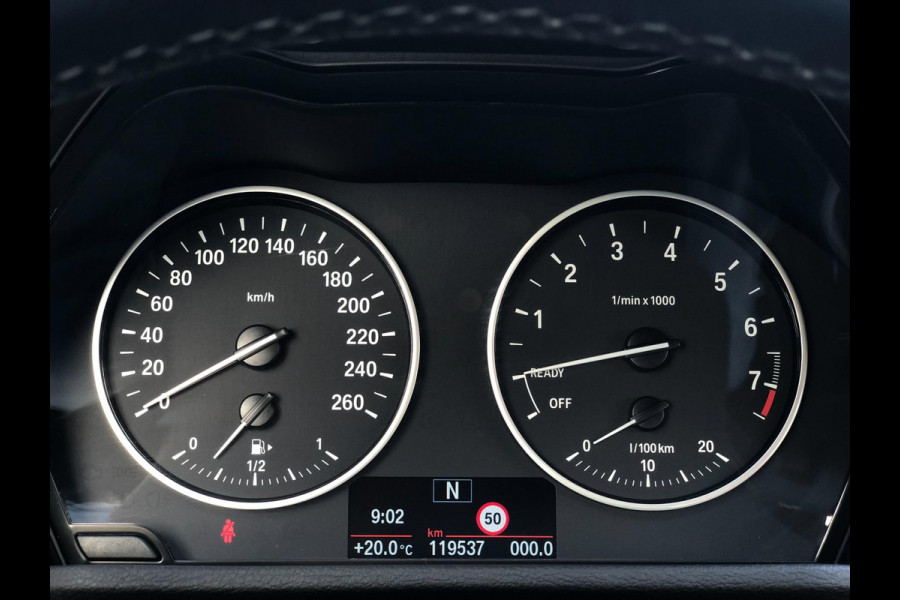 BMW X1 SDrive18i High Executive | Navi, Cruise, PDC, Stoelverw, El. Achterklep | Dealeronderhouden |