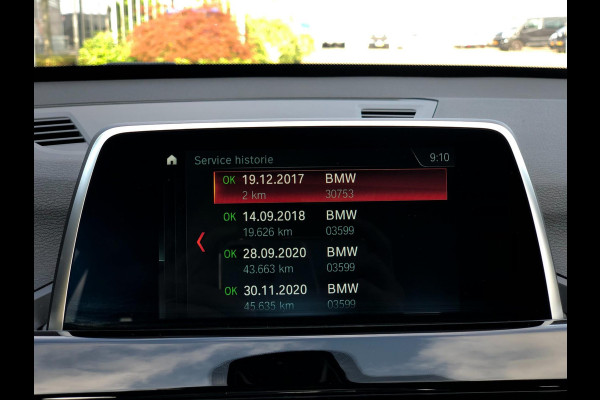 BMW X1 SDrive18i High Executive | Navi, Cruise, PDC, Stoelverw, El. Achterklep | Dealeronderhouden |