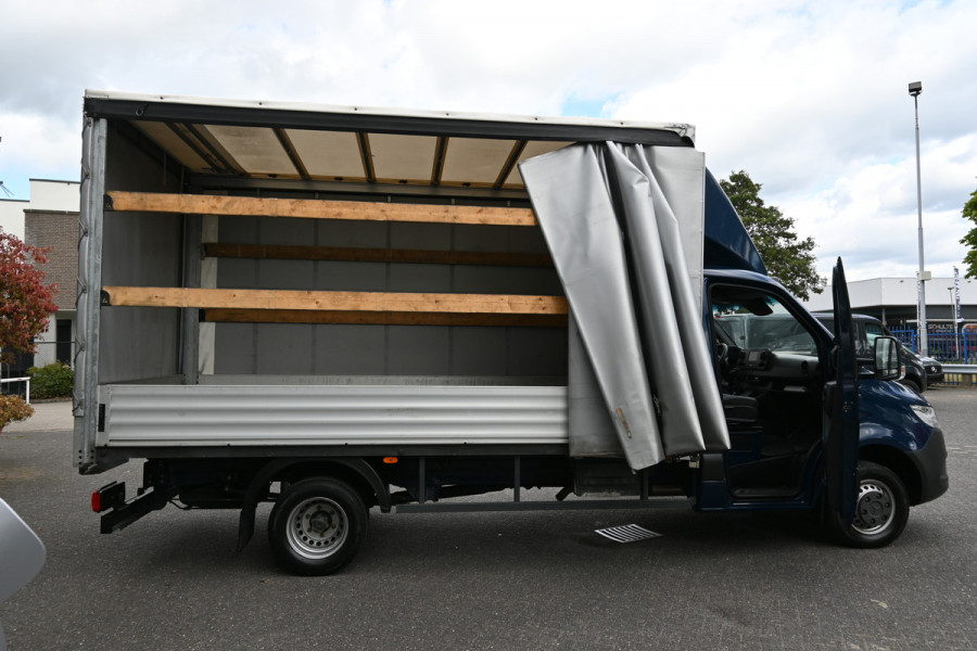 Mercedes-Benz Sprinter 516 CDI MBUX navigatie, Geveerde stoel