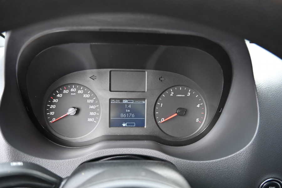 Mercedes-Benz Sprinter 516 CDI MBUX navigatie, Geveerde stoel