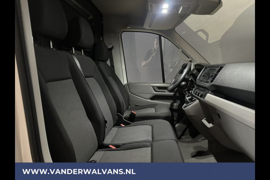 Volkswagen Crafter 2.0 TDI 140pk L3H3 L2H2 Euro6 Airco | Camera | Apple carplay | Android auto bijrijdersbank, 3000kg trekvermogen