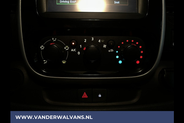 Renault Trafic 1.6 dCi 122pk L2H1 Euro6 Airco | Camera | Navigatie | Cruiscontrol Parkeersensoren, Bijrijdersbank