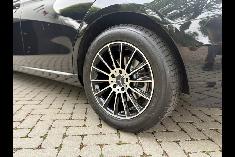 Mercedes-Benz E-Klasse 200 Premium Plus - Pano - Trekhaak - Dealer OH