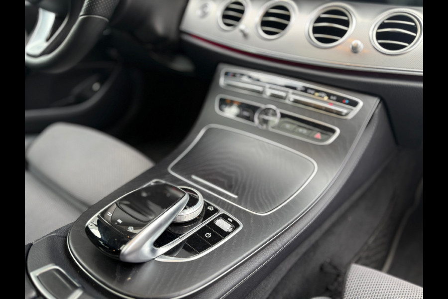 Mercedes-Benz E-Klasse 200 Premium Plus - Pano - Trekhaak - Dealer OH