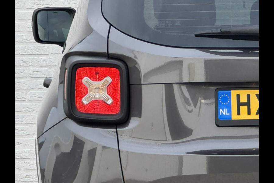Jeep Renegade 1.4 MultiAir Limited Cruise control Climate control Stoel- en stuurverwarming Apple / Android