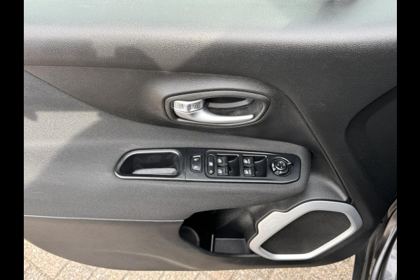 Jeep Renegade 1.4 MultiAir Limited Cruise control Climate control Stoel- en stuurverwarming Apple / Android