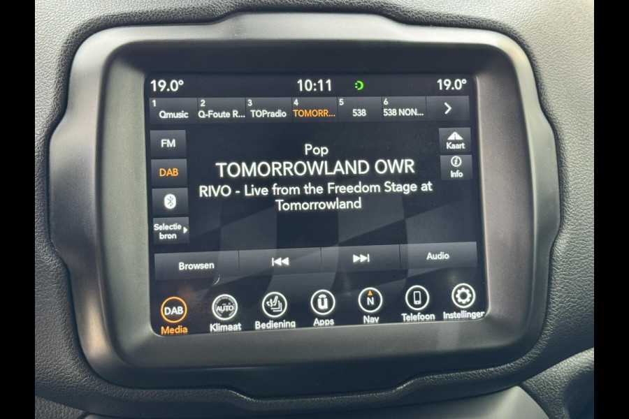 Jeep Renegade 1.4 MultiAir Limited Cruise control Climate control Stoel- en stuurverwarming Apple / Android
