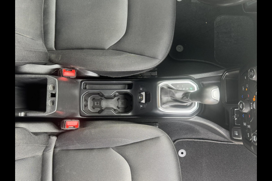 Jeep Renegade 1.4 MultiAir Limited Cruise control Climate control Stoel- en stuurverwarming Apple / Android