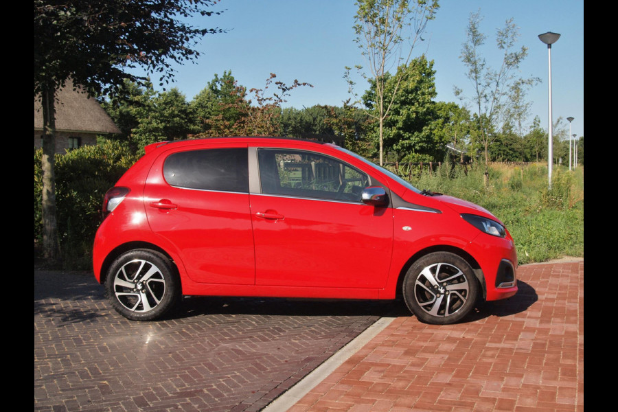 Peugeot 108 1.0 e-VTi Allure TOP! | Schuifdak | Camera | DAB | Keyless entry | Navi |