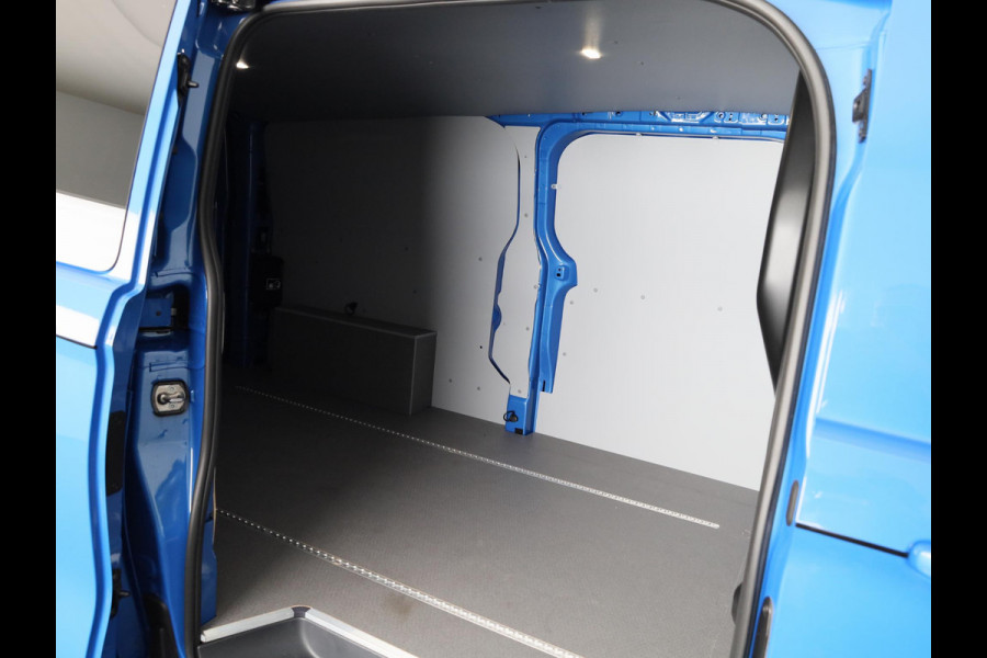 Volkswagen Transporter 2.0 TDI L2H1 30 Bulli 170 PK AUTOMAAT TREKHAAK | ALARM | LMV | 70 LTR TANK