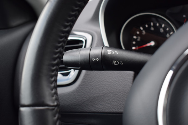 Jeep Compass 1.4 MultiAir Night Eagle | Camera | Trekhaak | Climate