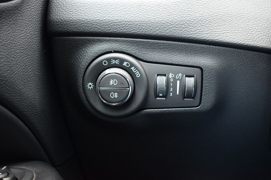 Jeep Compass 1.4 MultiAir Night Eagle | Camera | Trekhaak | Climate
