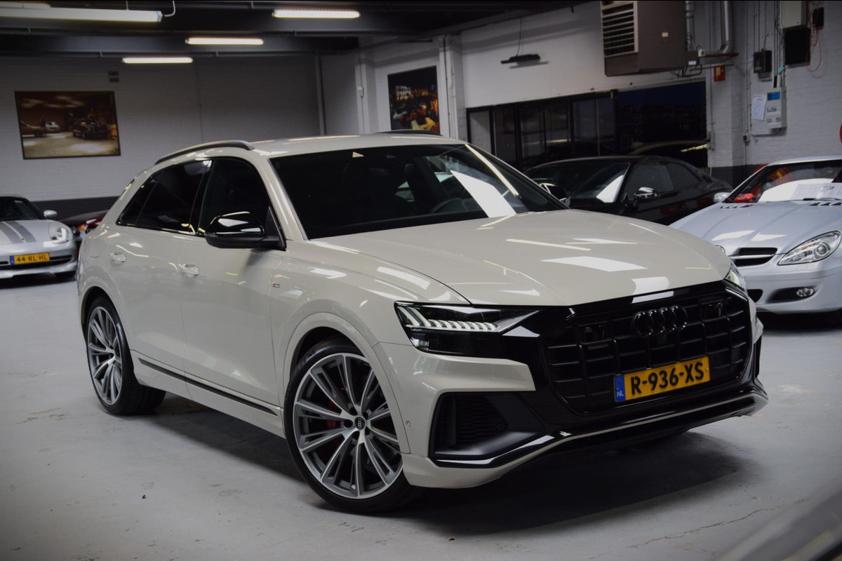 Audi Q8 55 TFSI e Quattro Pro Line Advanced *Vikunja Beige* RS Int.|Navi|Night-Vision|Dealer onderhouden Audi Q8 55 TFSI e Quattro Pro Line Advanced *Vikunja Beige* RS Int.|Navi|Night-Vision|Dealer onderhouden