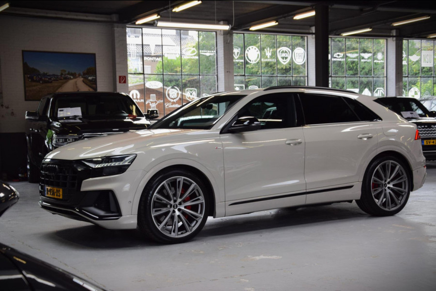 Audi Q8 55 TFSI e Quattro Pro Line Advanced *Vikunja Beige* RS Int.|Navi|Night-Vision|Dealer onderhouden