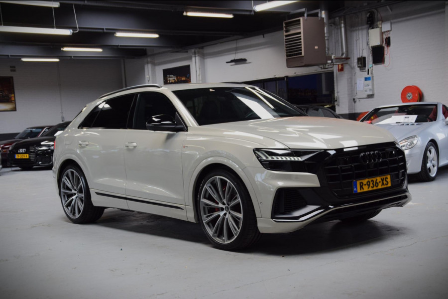 Audi Q8 55 TFSI e Quattro Pro Line Advanced *Vikunja Beige* RS Int.|Navi|Night-Vision|Dealer onderhouden