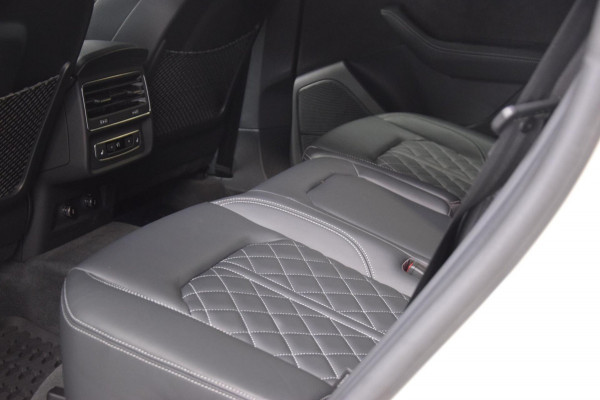 Audi Q8 55 TFSI e Quattro Pro Line Advanced *Vikunja Beige* RS Int.|Navi|Night-Vision|Dealer onderhouden