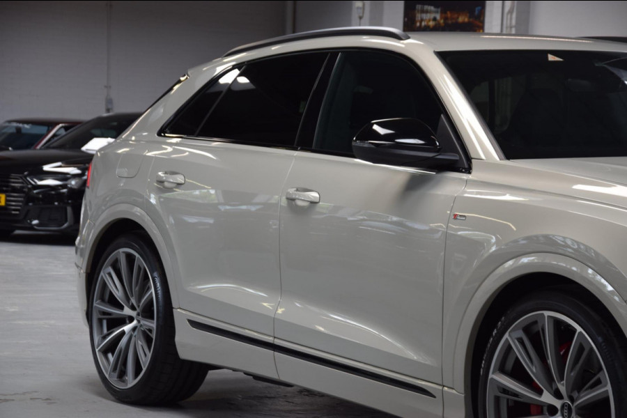 Audi Q8 55 TFSI e Quattro Pro Line Advanced *Vikunja Beige* RS Int.|Navi|Night-Vision|Dealer onderhouden