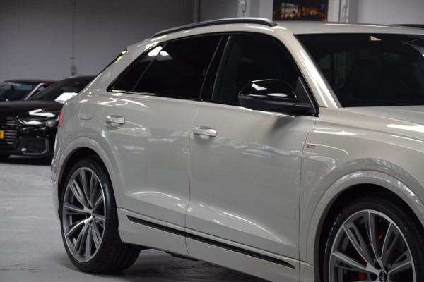 Audi Q8 55 TFSI e Quattro Pro Line Advanced *Vikunja Beige* RS Int.|Navi|Night-Vision|Dealer onderhouden