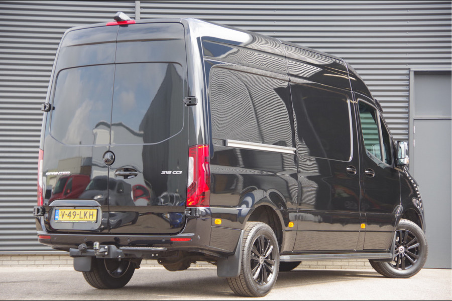 Mercedes-Benz Sprinter 319 3.0 V6 CDI L2H2 AUT. LED, ADAPT. CRUISE, 3.5T TREKHAAK, 38.000KM! 360 CAMERA, MBUX 10.25'', CLIMA, STOELVERWARMING, STANDKAC