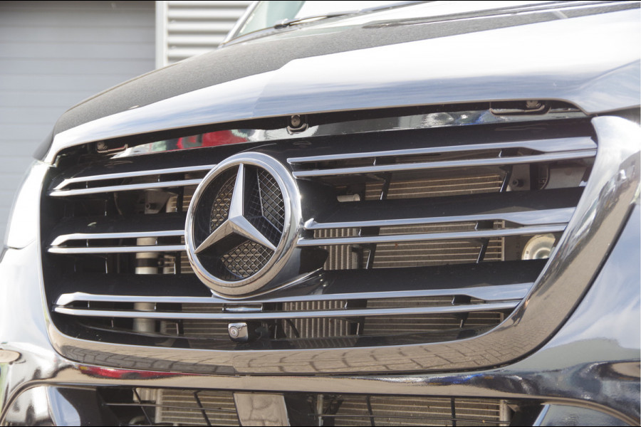 Mercedes-Benz Sprinter 319 3.0 V6 CDI L2H2 AUT. LED, ADAPT. CRUISE, 3.5T TREKHAAK, 38.000KM! 360 CAMERA, MBUX 10.25'', CLIMA, STOELVERWARMING, STANDKAC