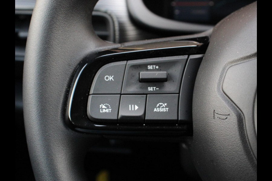Jeep Avenger Altitude 54 kWh | Navigatie | Apple Carplay/ Android Auto | Parkeersensor achter | Cruise Control | Stoelverwarming | Full LED | Virtual Cockpit | Climate Control