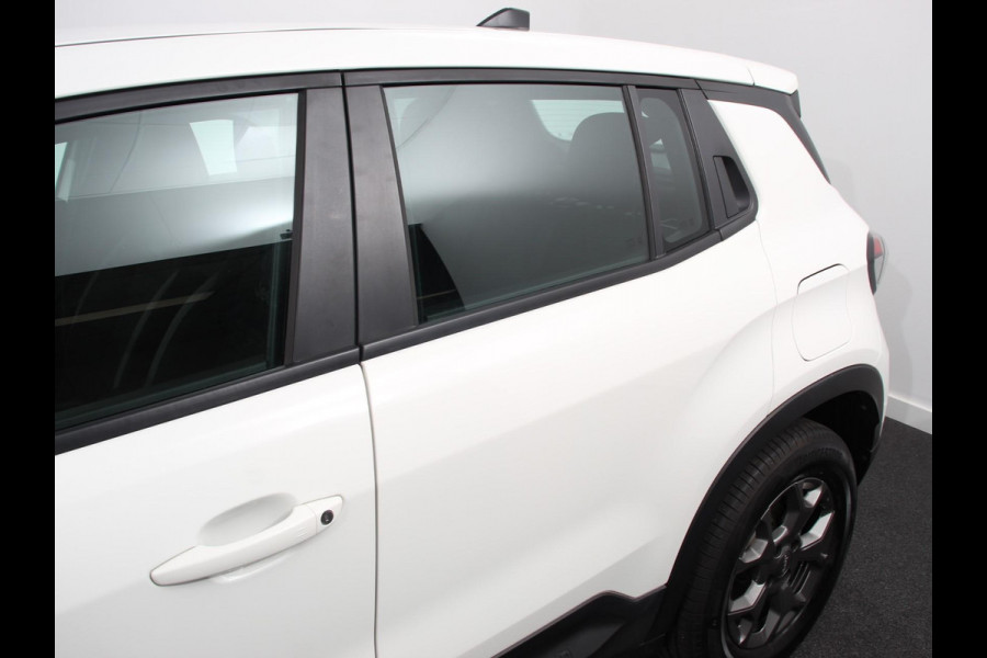Jeep Avenger Altitude 54 kWh | Navigatie | Apple Carplay/ Android Auto | Parkeersensor achter | Cruise Control | Stoelverwarming | Full LED | Virtual Cockpit | Climate Control