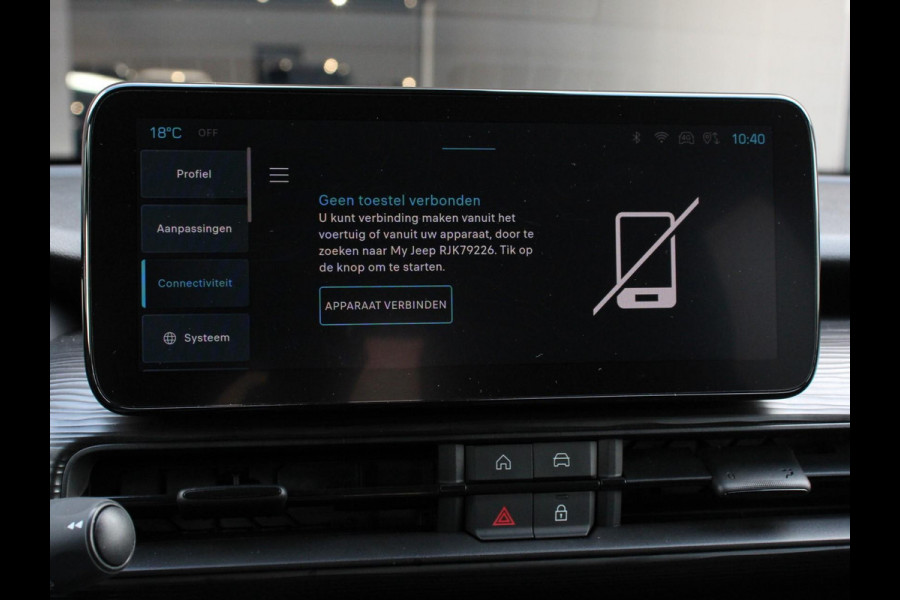 Jeep Avenger Altitude 54 kWh | Navigatie | Apple Carplay/ Android Auto | Parkeersensor achter | Cruise Control | Stoelverwarming | Full LED | Virtual Cockpit | Climate Control