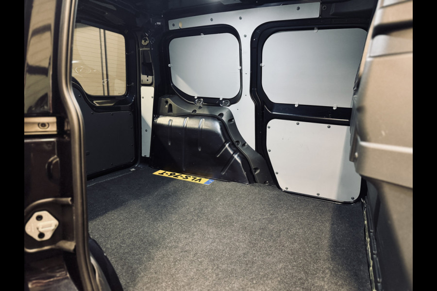 Volkswagen Caddy Cargo 2.0 TDI 1st Edition | LED | Camera | Virtual