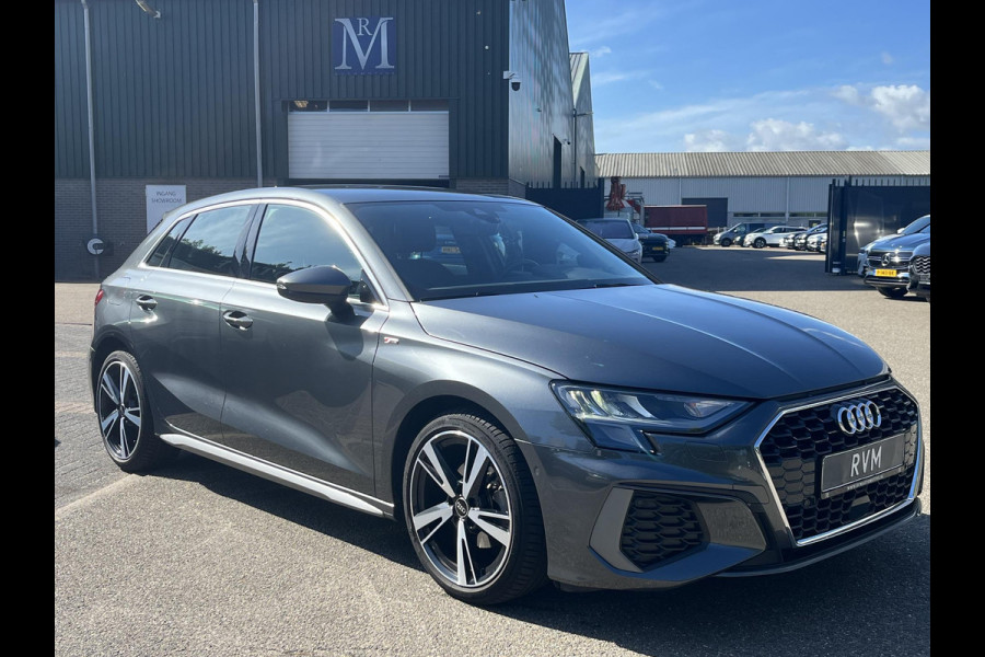 Audi A3 Sportback 35 TFSI S edition MHEV CAMERA | NAVI BY CARPLAY | RIJKLAAR INCL. 12 MND. BOVAGGARANTIE