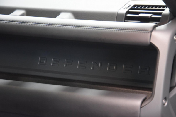 Land Rover Defender 110 2.0 P400e 110 X-Dynamic HSE|Panoramadak|BTW|Org.NL|Gr.Scherm|ACC|