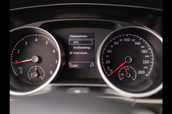 Volkswagen Touran 1.5 TSI Highline Business R 7p | Stoelverw. | Camera | ACC | Carplay