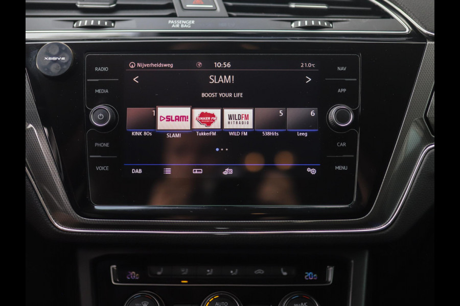 Volkswagen Touran 1.5 TSI Highline Business R 7p | Stoelverw. | Camera | ACC | Carplay