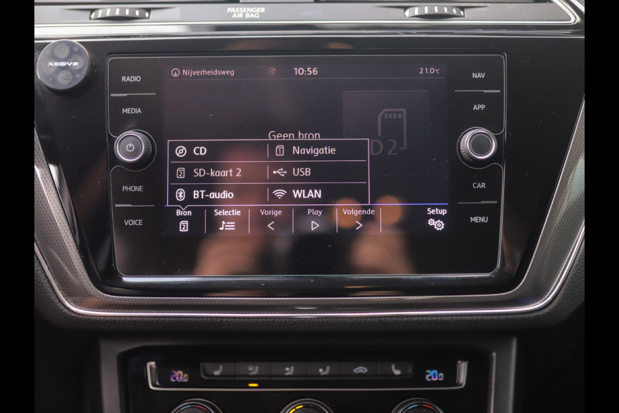 Volkswagen Touran 1.5 TSI Highline Business R 7p | Stoelverw. | Camera | ACC | Carplay