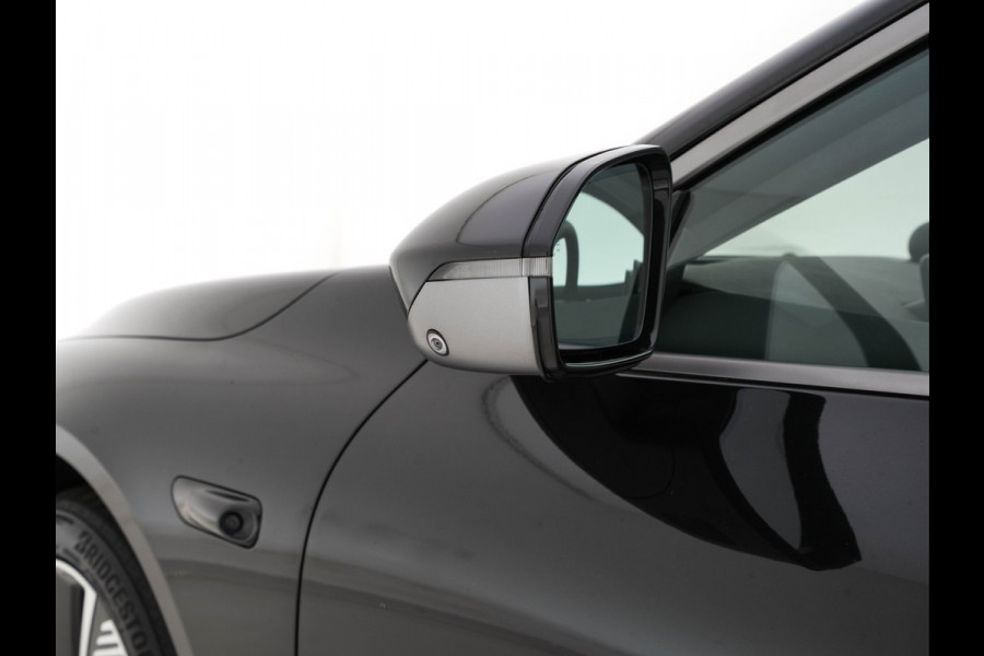 NIO eT7 100 kWh (huur accu) [ 3-Fase ] *PANO | HEAD-UP | FULL-LEATHER | FULL-LED | ADAPTIVE-CRUISE | MEMORY-PACK | KEYLESS | COMFORT-SEATS | AIR-SUSPENSION | 20''ALU | TOWBAR*