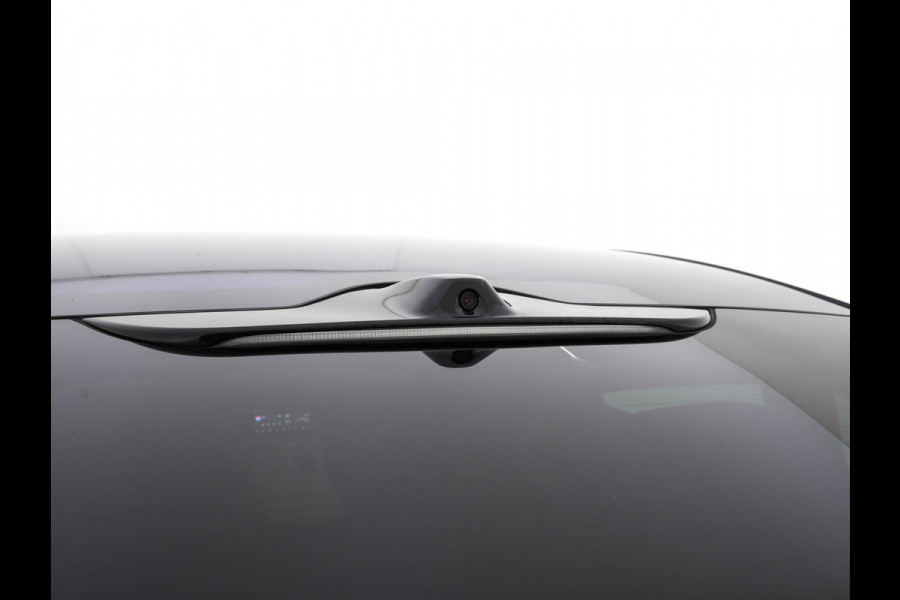 NIO eT7 100 kWh (huur accu) [ 3-Fase ] *PANO | HEAD-UP | FULL-LEATHER | FULL-LED | ADAPTIVE-CRUISE | MEMORY-PACK | KEYLESS | COMFORT-SEATS | AIR-SUSPENSION | 20''ALU | TOWBAR*