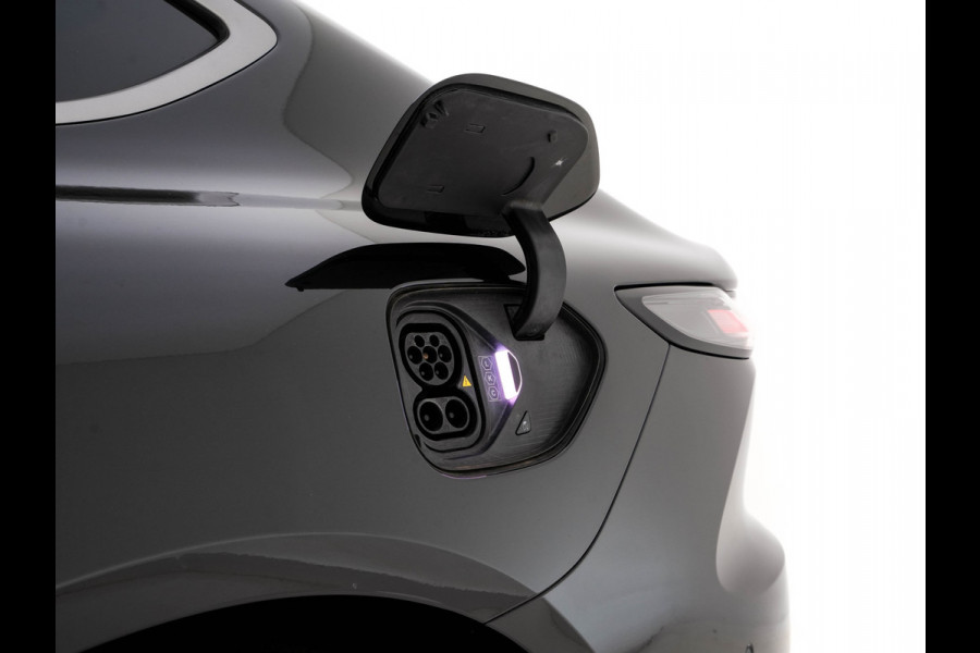 NIO eT7 100 kWh (huur accu) [ 3-Fase ] *PANO | HEAD-UP | FULL-LEATHER | FULL-LED | ADAPTIVE-CRUISE | MEMORY-PACK | KEYLESS | COMFORT-SEATS | AIR-SUSPENSION | 20''ALU | TOWBAR*