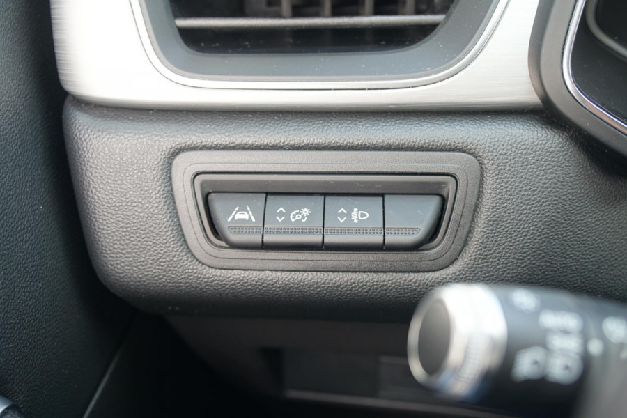 Renault Captur 1.3 TCe 140 PK AUT. + DEALER ONDERHOUDEN / TREKHAAK