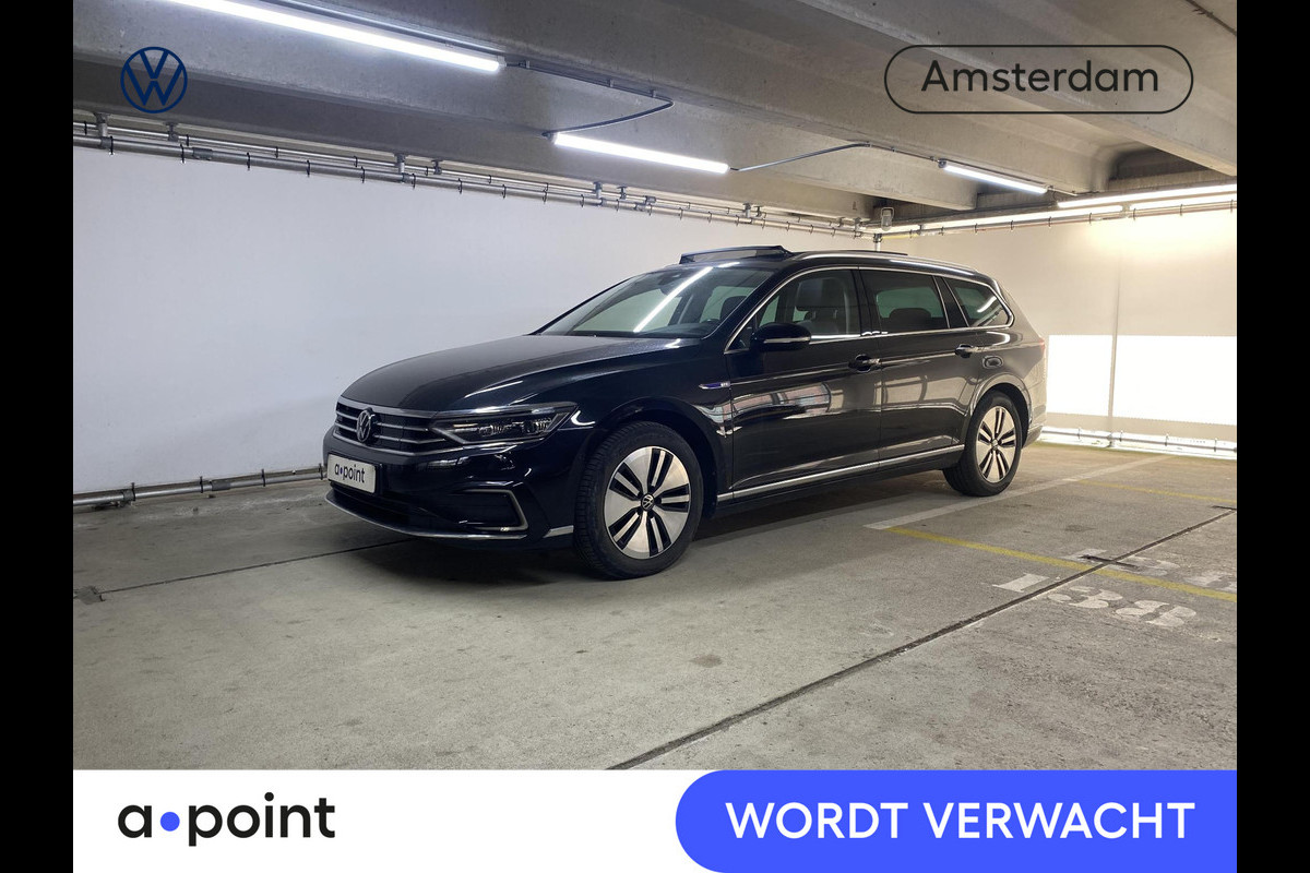 Volkswagen Passat 1.4 TSI PHEV GTE Style 218 pk Automaat (DSG) | Navigatie | Panoramadak | Parkeersensoren (Park assist) | Achteruitrijcamera | Matrix LED koplampen | Stoelverwarming v/a | Volkswagen Passat 1.4 TSI PHEV GTE Style 218 pk Automaat (DSG) | Navigatie | Panoramadak | Parkeersensoren (Park assist) | Achteruitrijcamera | Matrix LED koplampen | Stoelverwarming v/a |