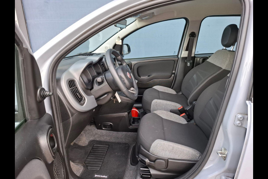 Fiat Panda 1.0 Hybrid City Life AIRCO / CRUISE CONTROLE / N.A.P / BENZINE