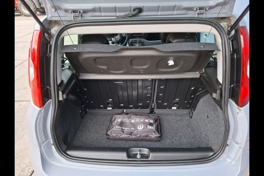 Fiat Panda 1.0 Hybrid City Life AIRCO / CRUISE CONTROLE / N.A.P / BENZINE