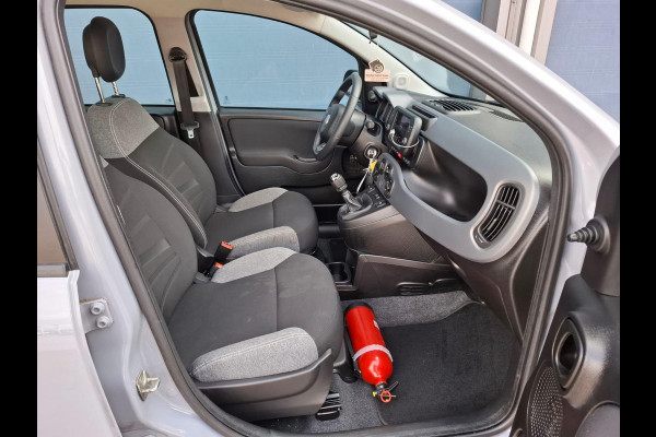 Fiat Panda 1.0 Hybrid City Life AIRCO / CRUISE CONTROLE / N.A.P / BENZINE