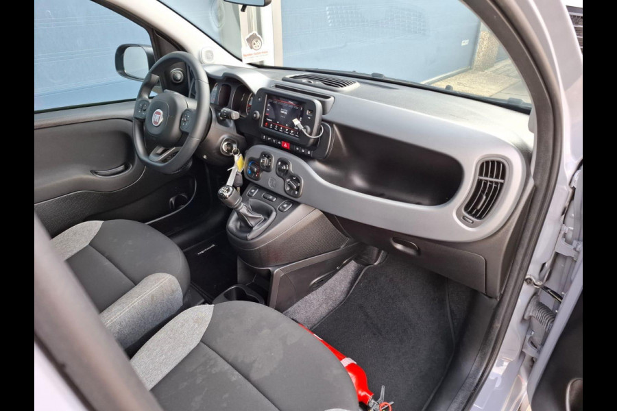 Fiat Panda 1.0 Hybrid City Life AIRCO / CRUISE CONTROLE / N.A.P / BENZINE