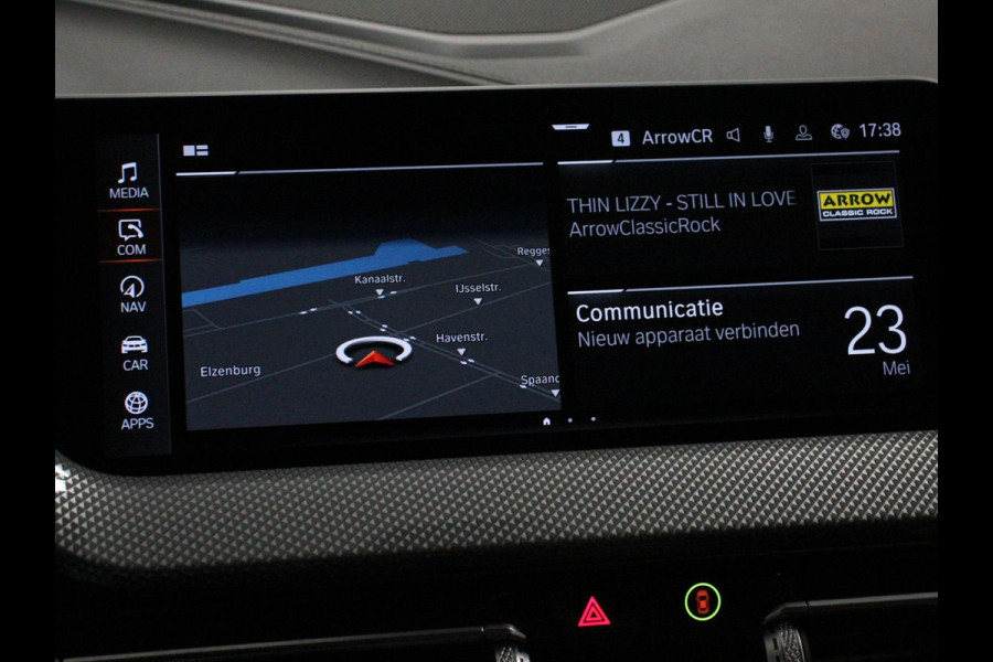 BMW 1-serie 118i Automaat Sportline Business Edition Climate control Navigatie Cruise control LED Parkeersensor achter Apple Carplay/ Android Auto