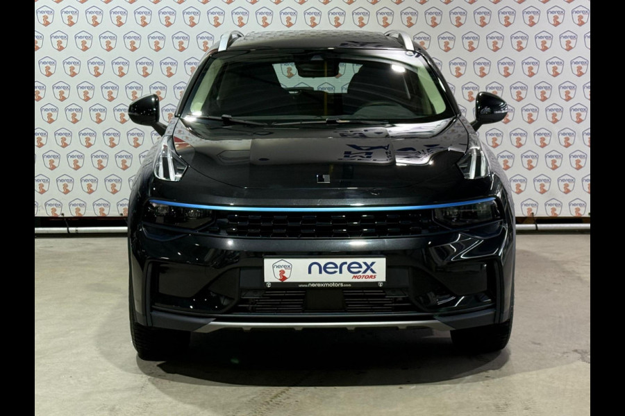 Lynk & Co 01 1.5 PANO/CAMERA/AUTO-PILOT/MEMORY/APPLE-CARPLAY