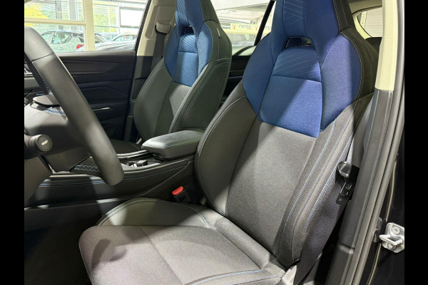 Lynk & Co 01 1.5 PANO/CAMERA/AUTO-PILOT/MEMORY/APPLE-CARPLAY